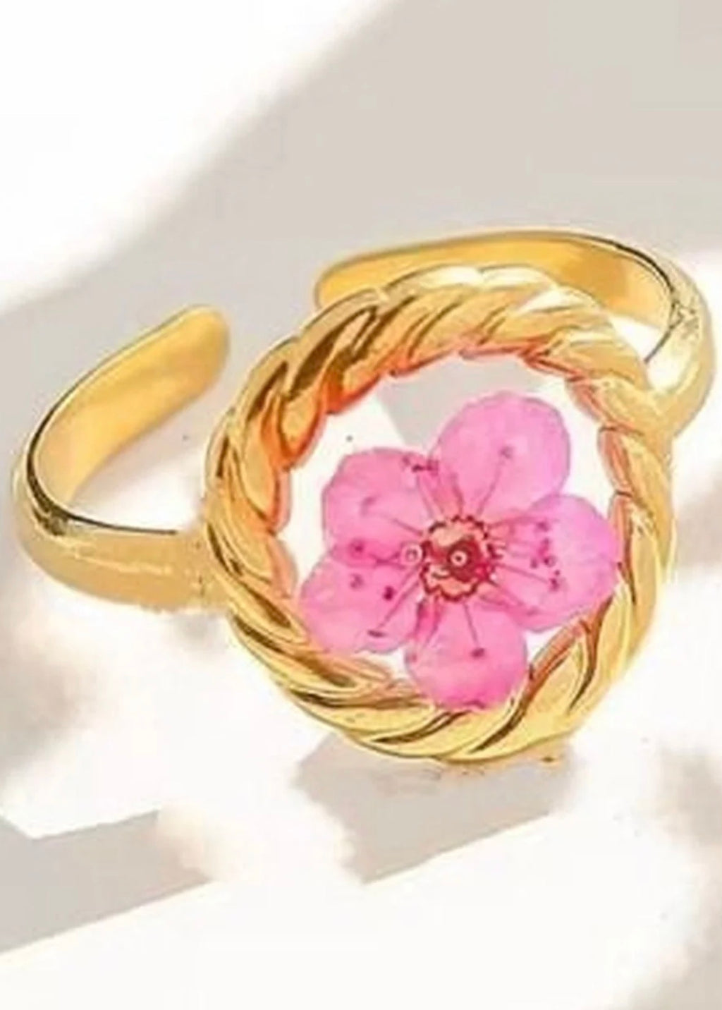 Blossom in Resin Twisted Ring