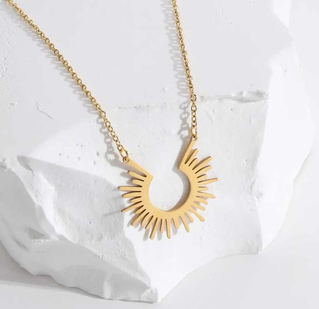 Sunburst Glow Necklace