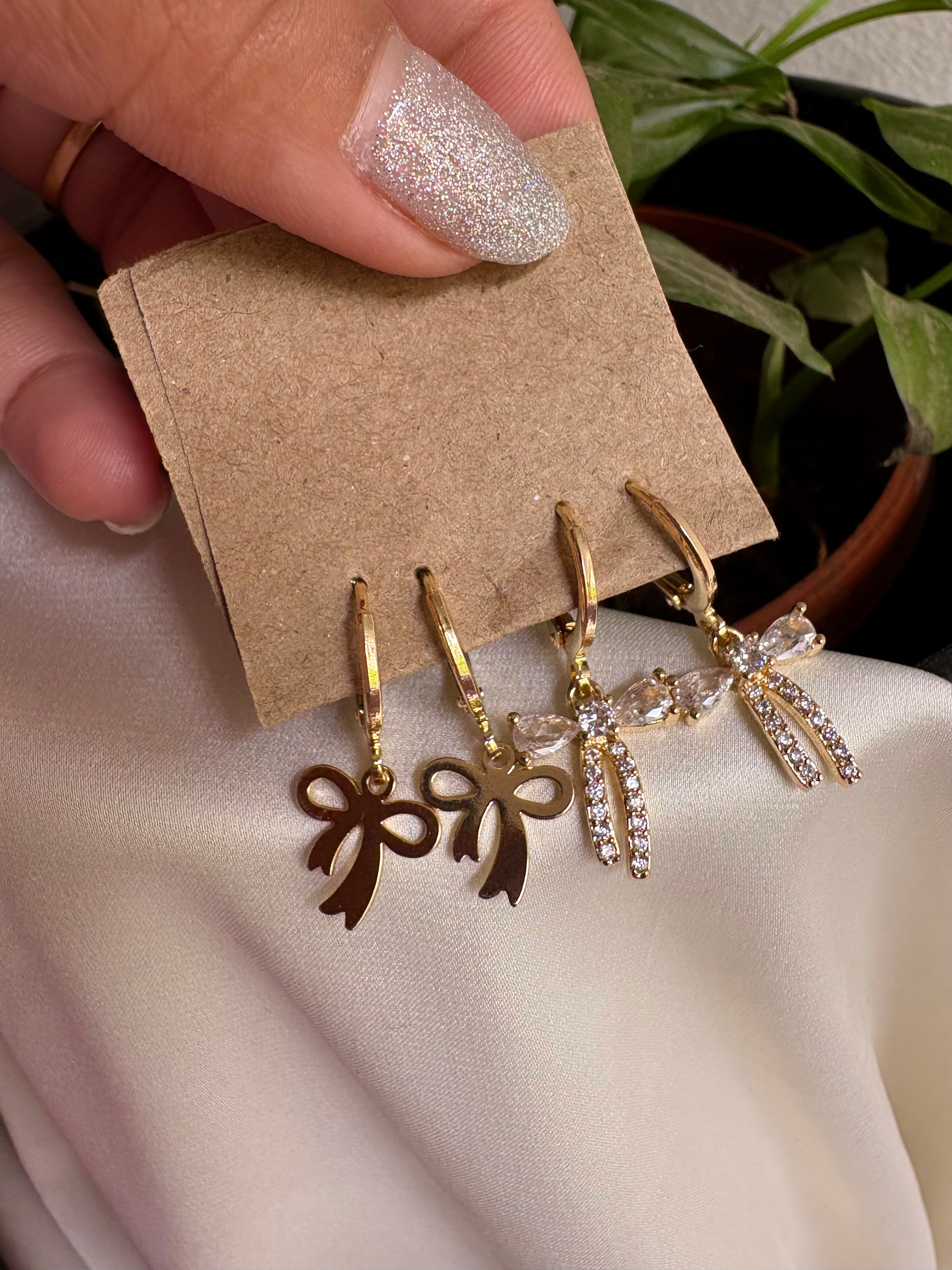 Set of two dainty