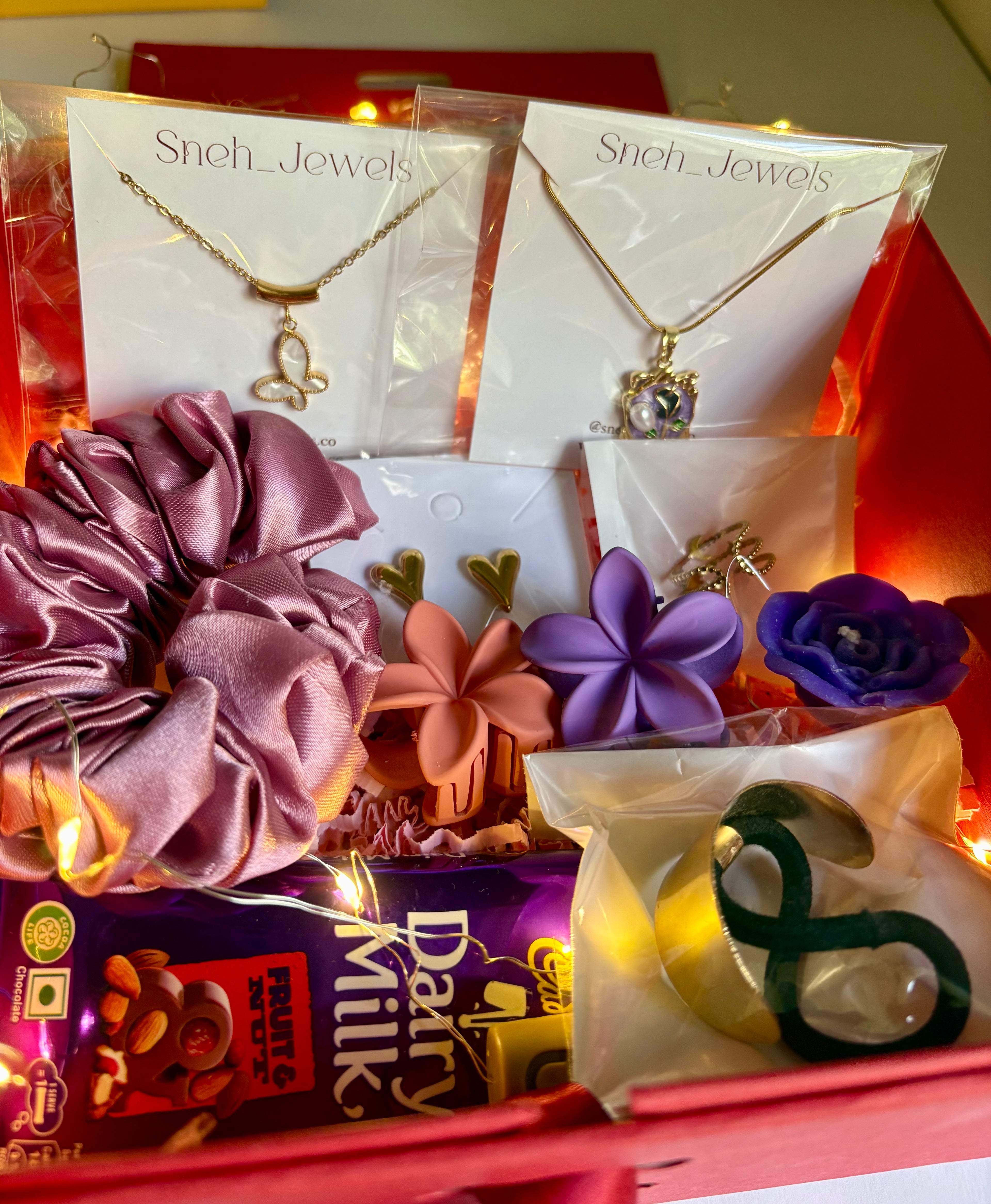 Customised Gift Hamper for her✨