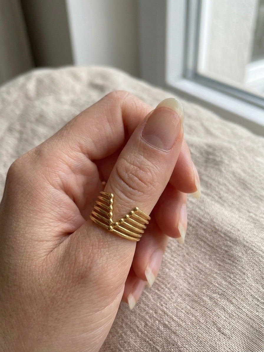 The Aura Lattice Ring