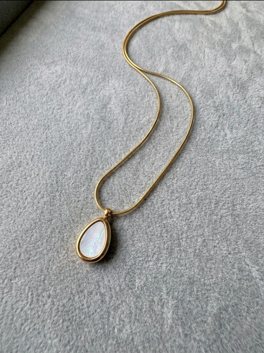Opal Teardrop Pendant Necklace