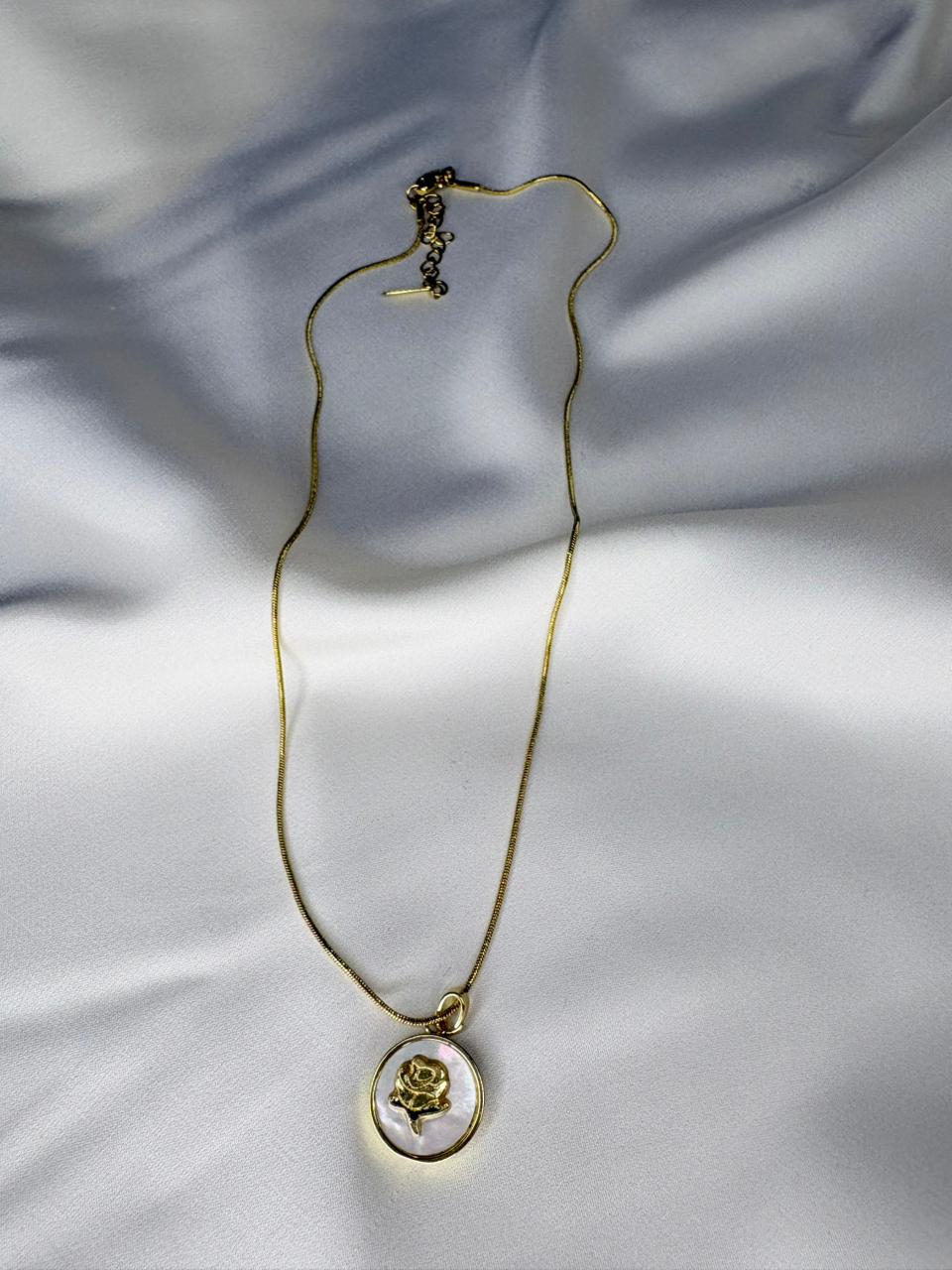 Golden Rose Shell Medallion Necklace