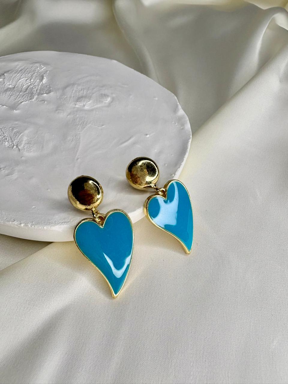 The Azure Heart Drops